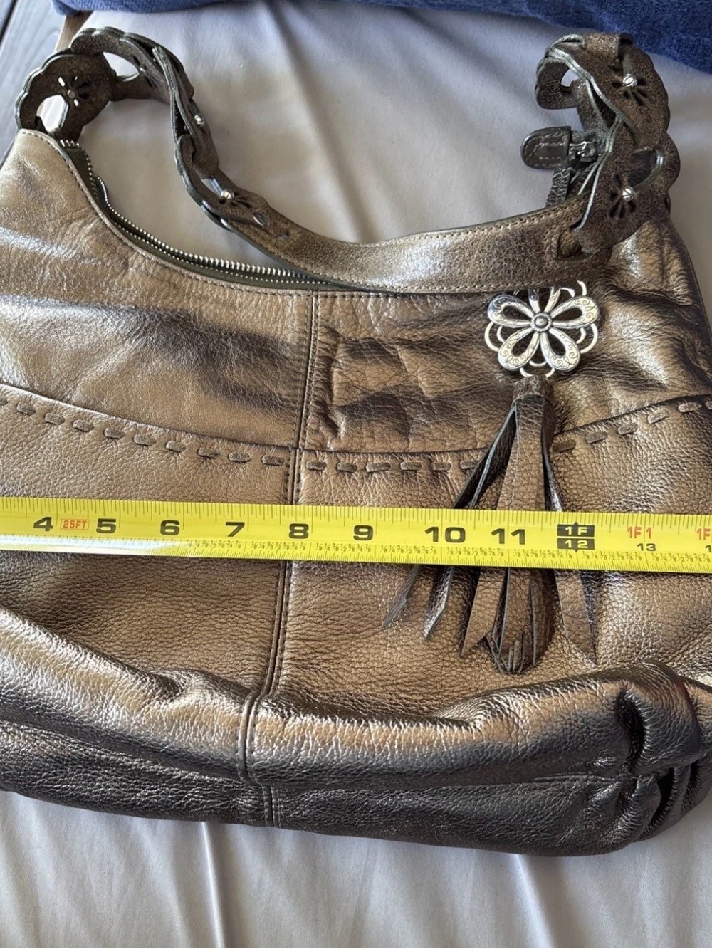 BRIGHTON KODIAK HOBO 4 Pocket Tote Bronze metallic Leather Fringed Heart Purse - Picture 10 of 15